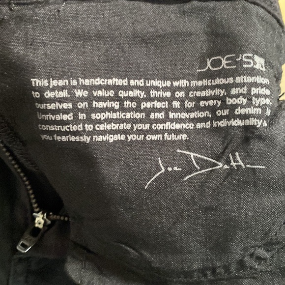 Joe’s The Charlie High Rise Skinny Ankle - Picture 4 of 7